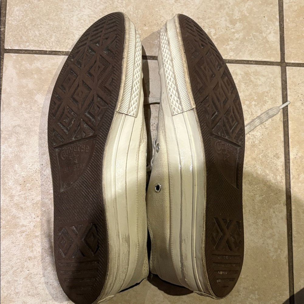 Play/Converse Cream Sneakers - Picture 3 of 5